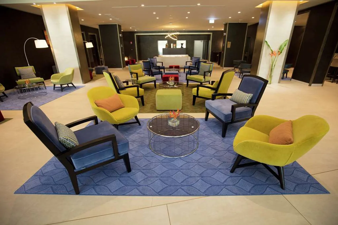 Hotel Azur International — ภาพห้องพักและบรรยากาศ