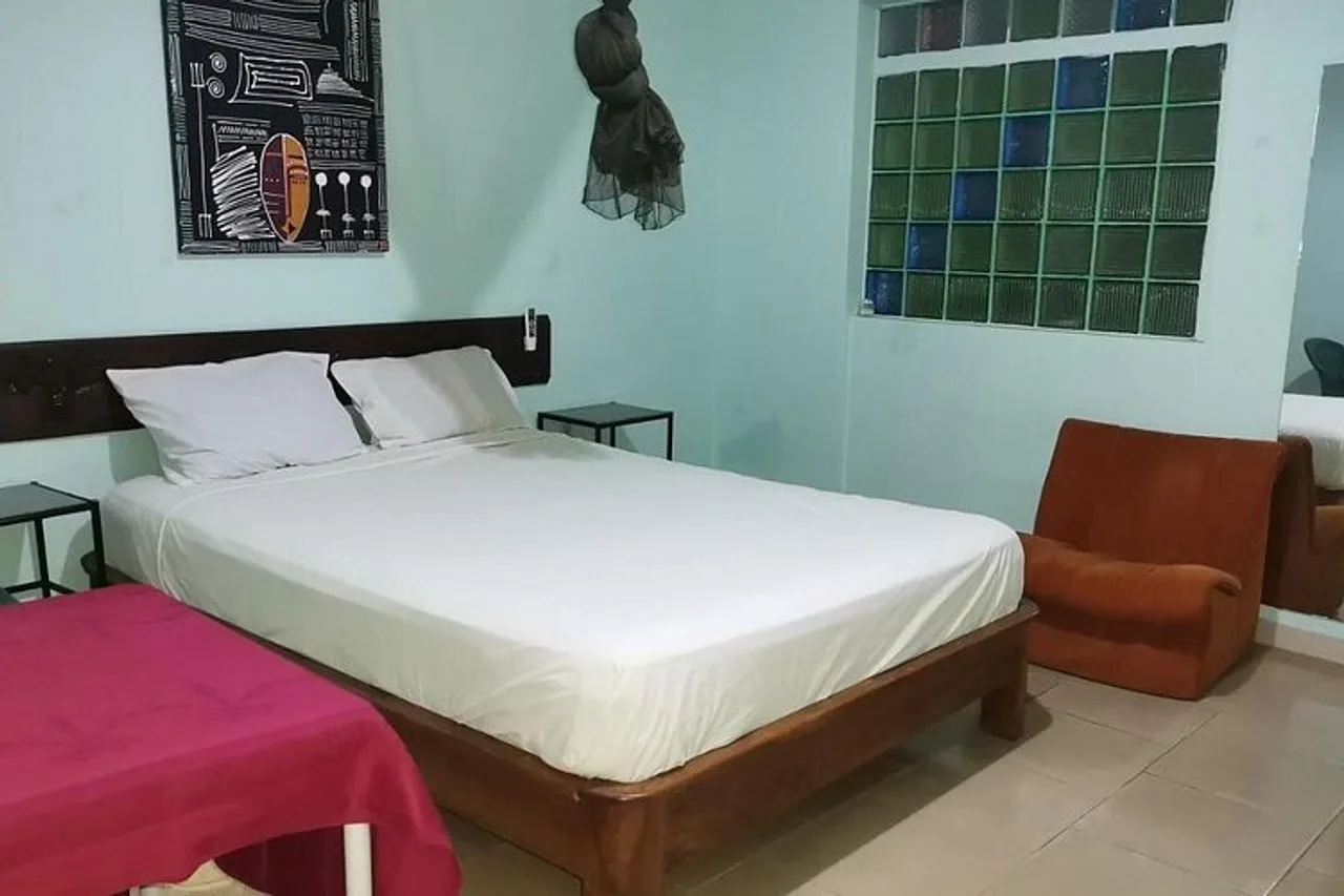 Hotel Badinca — rooms and atmosphere