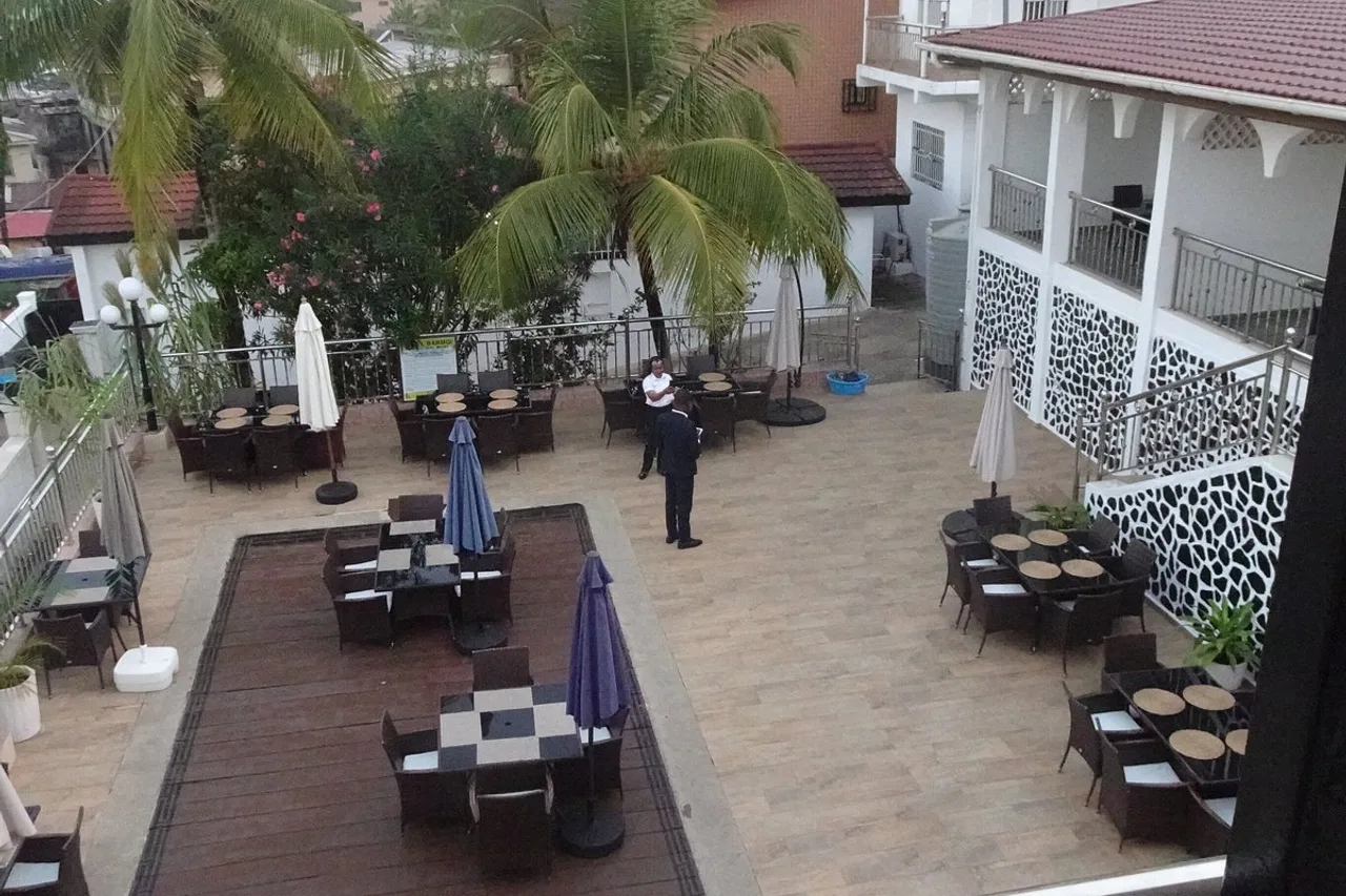 Hotel Barmoi — rooms and atmosphere