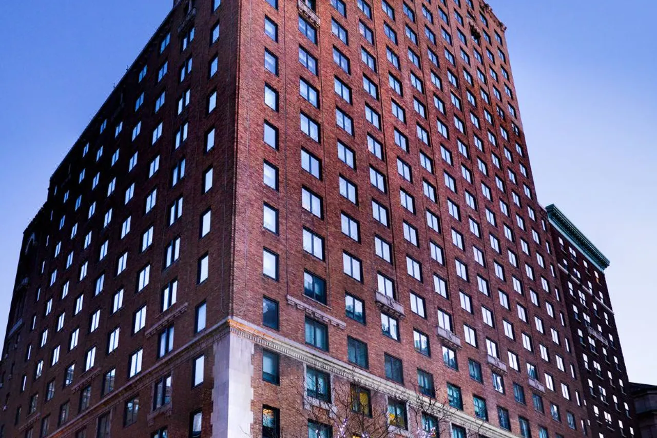 Hotel Beacon — rooms and atmosphere