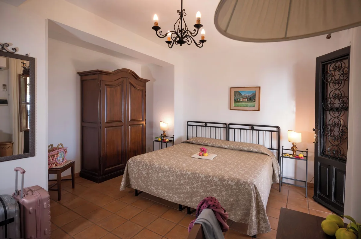 Hotel Bel Soggiorno — ภาพห้องพักและบรรยากาศ