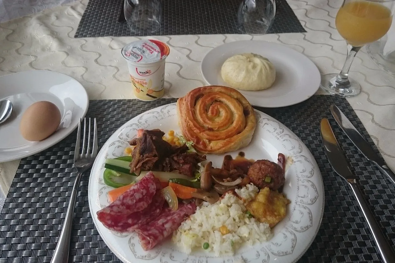 Hotel Boulevard Libreville — rooms and atmosphere