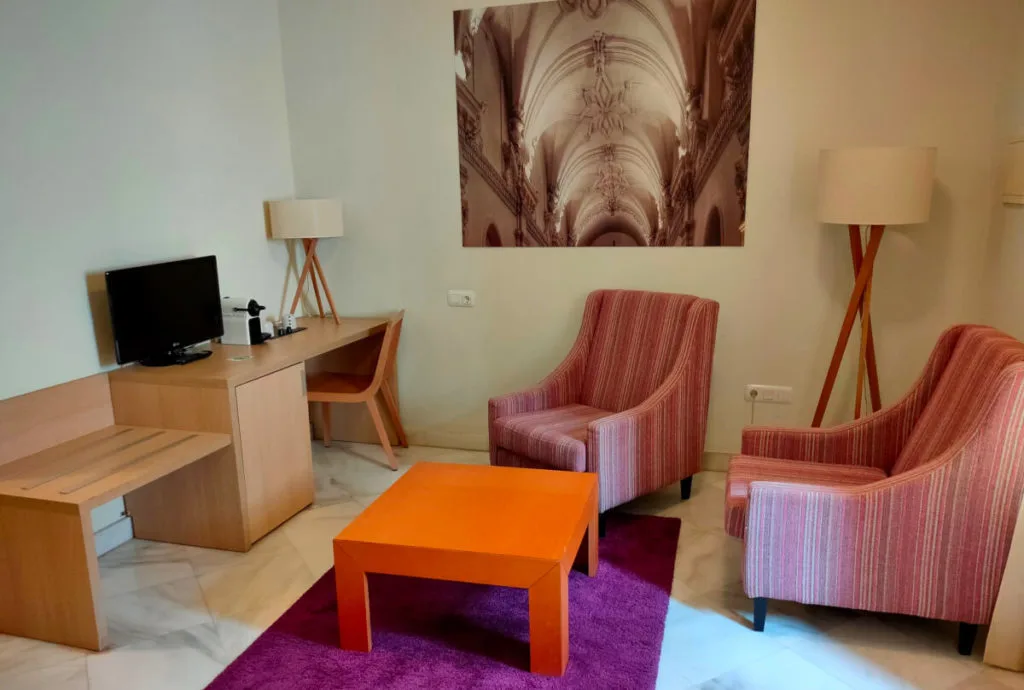 Hotel Boutique Convento Cádiz — ภาพห้องพักและบรรยากาศ