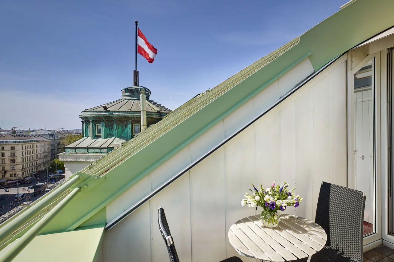 Hotel Bristol Vienna — rooms and atmosphere
