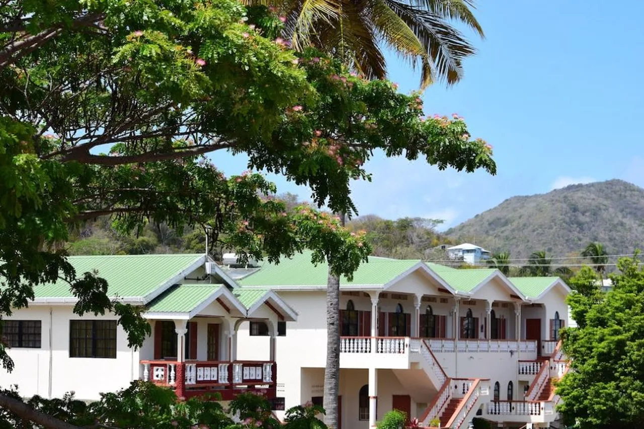 Hotel Carriacou Laurena — แคร์รีอาคู