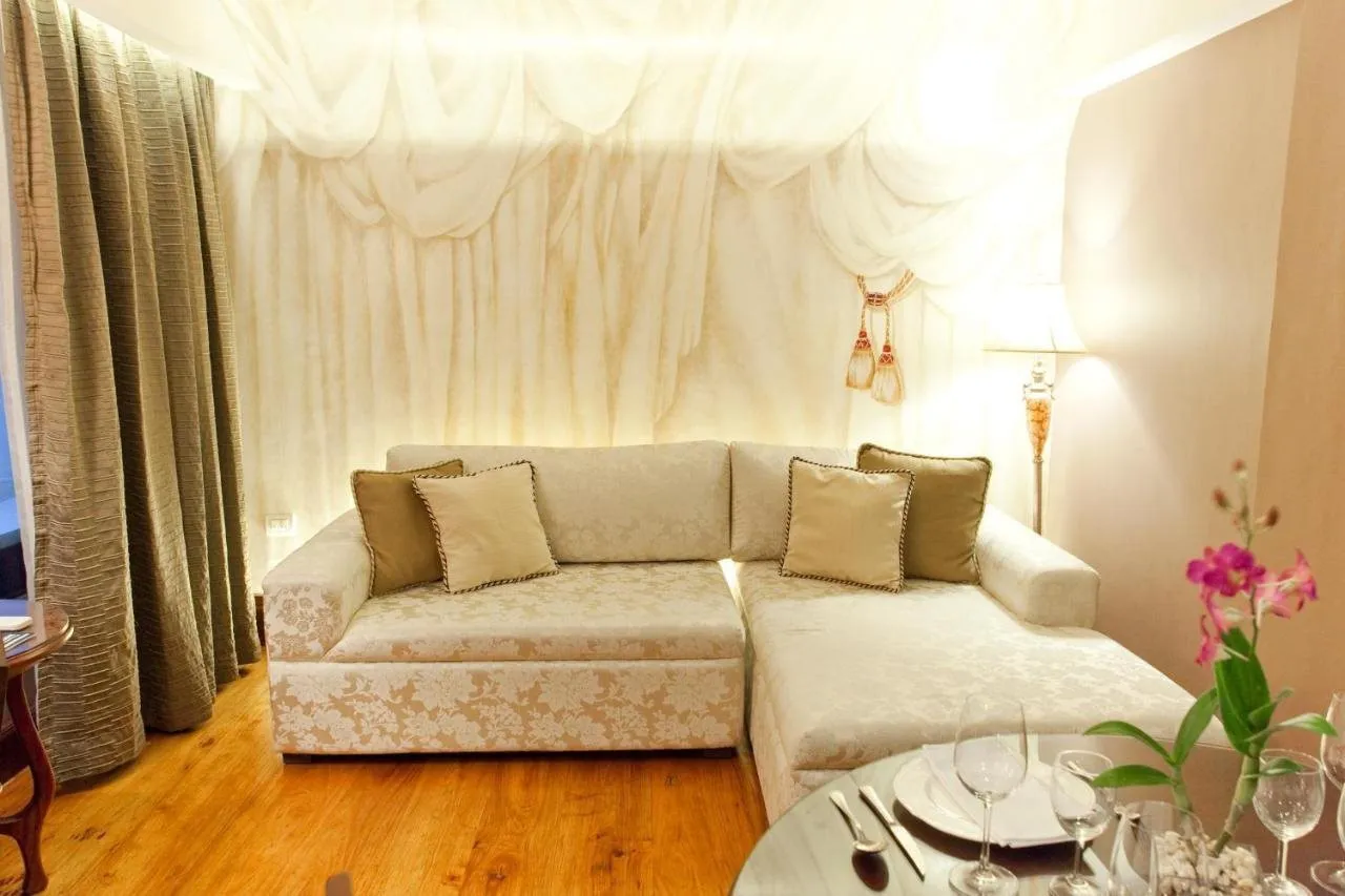 Hotel Celeste — rooms and atmosphere