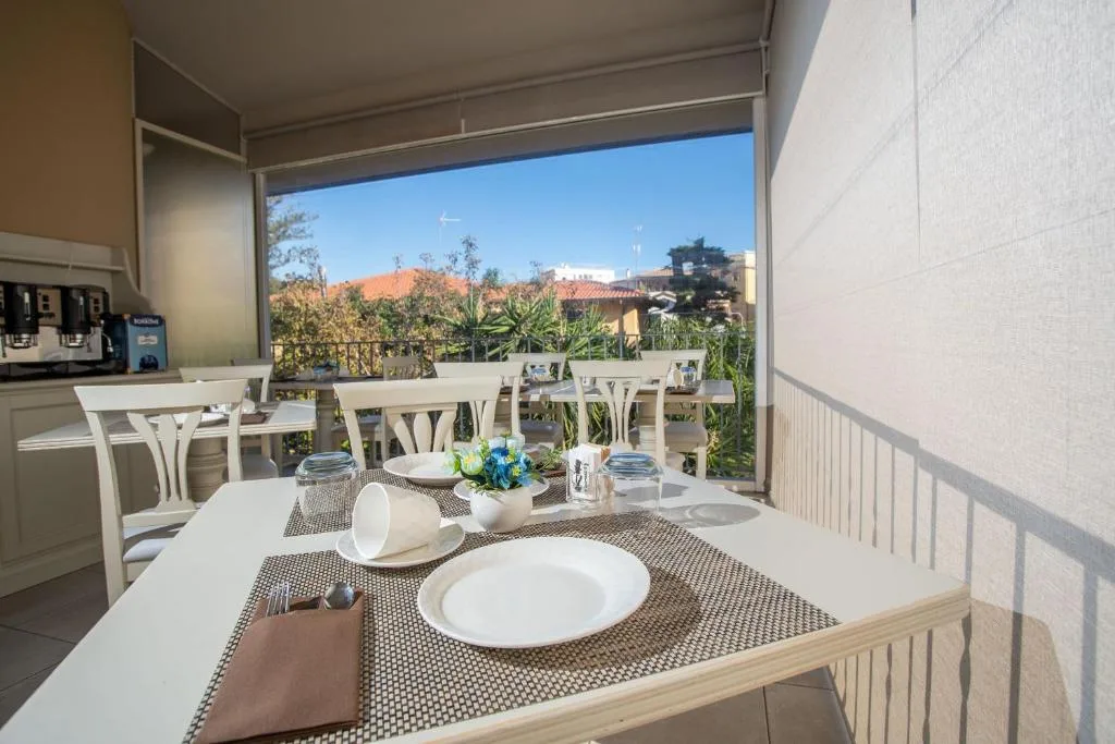 Hotel Colomba D'Oro — ภาพห้องพักและบรรยากาศ