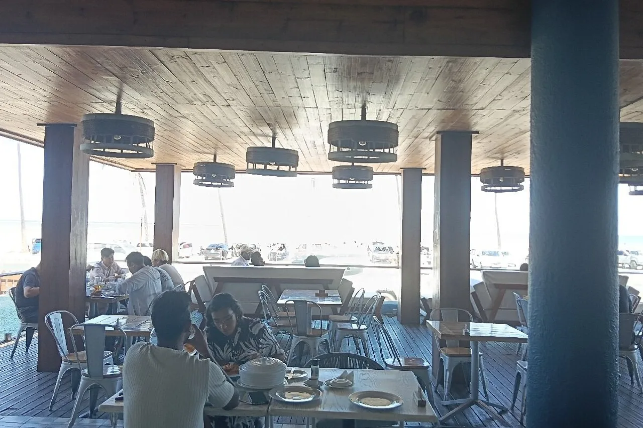 Hotel Costa do Sol — rooms and atmosphere