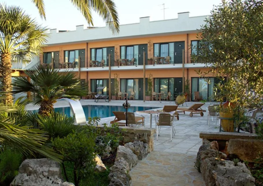 Hotel Cuor Di Puglia — ภาพห้องพักและบรรยากาศ