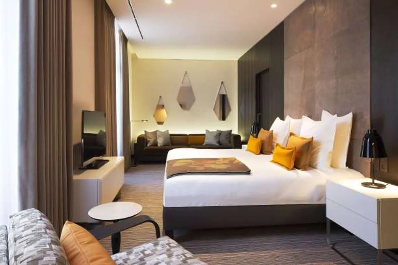 Hôtel D - Strasbourg — rooms and atmosphere
