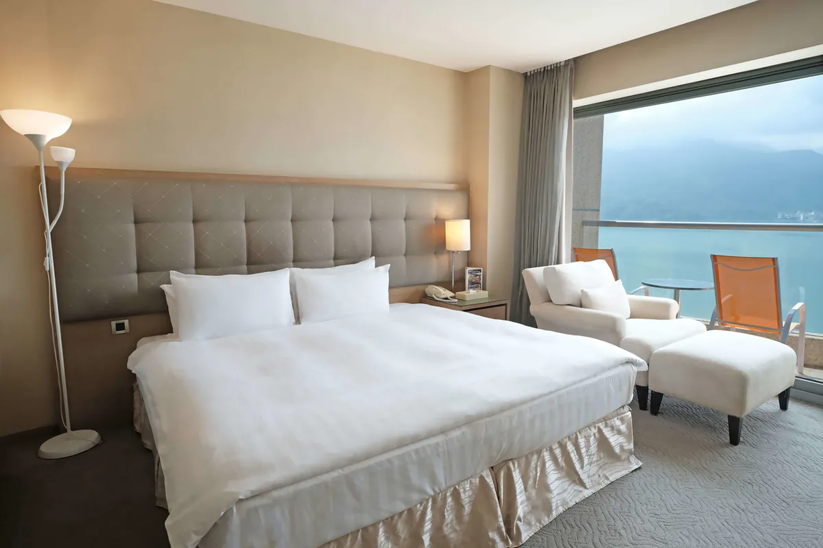 Hotel Del Lago — ภาพห้องพักและบรรยากาศ