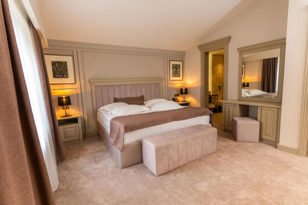 Hotel Dilijan Resort — ภาพห้องพักและบรรยากาศ