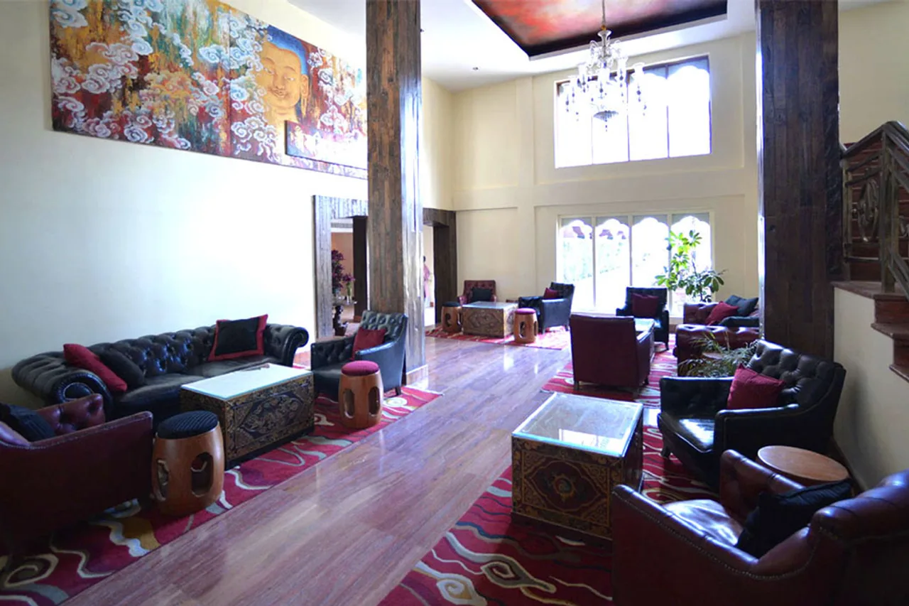 Hotel Druk Thimphu — rooms and atmosphere