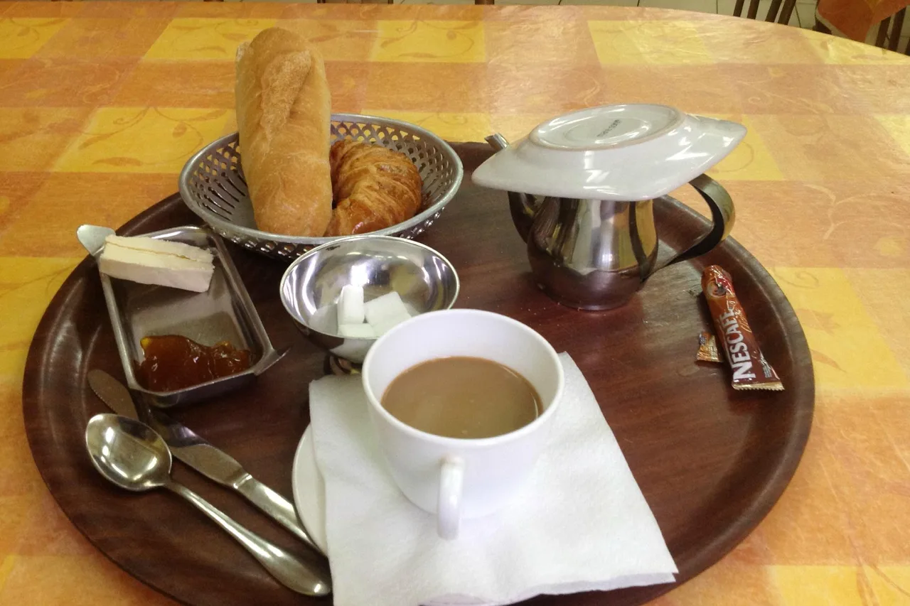 Hôtel du Sahel — rooms and atmosphere