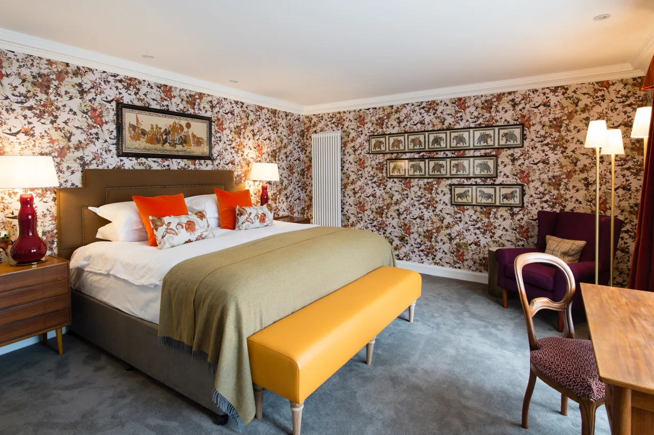 Hotel du Vin Glasgow at One Devonshire Gardens — rooms and atmosphere