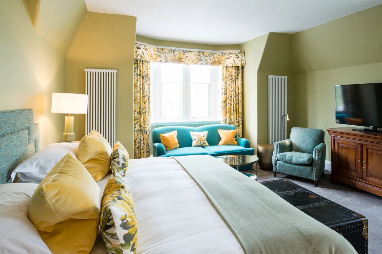 Hotel du Vin Glasgow at One Devonshire Gardens — rooms and atmosphere