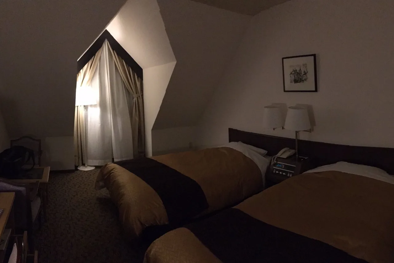 Hotel Edel Warme — rooms and atmosphere