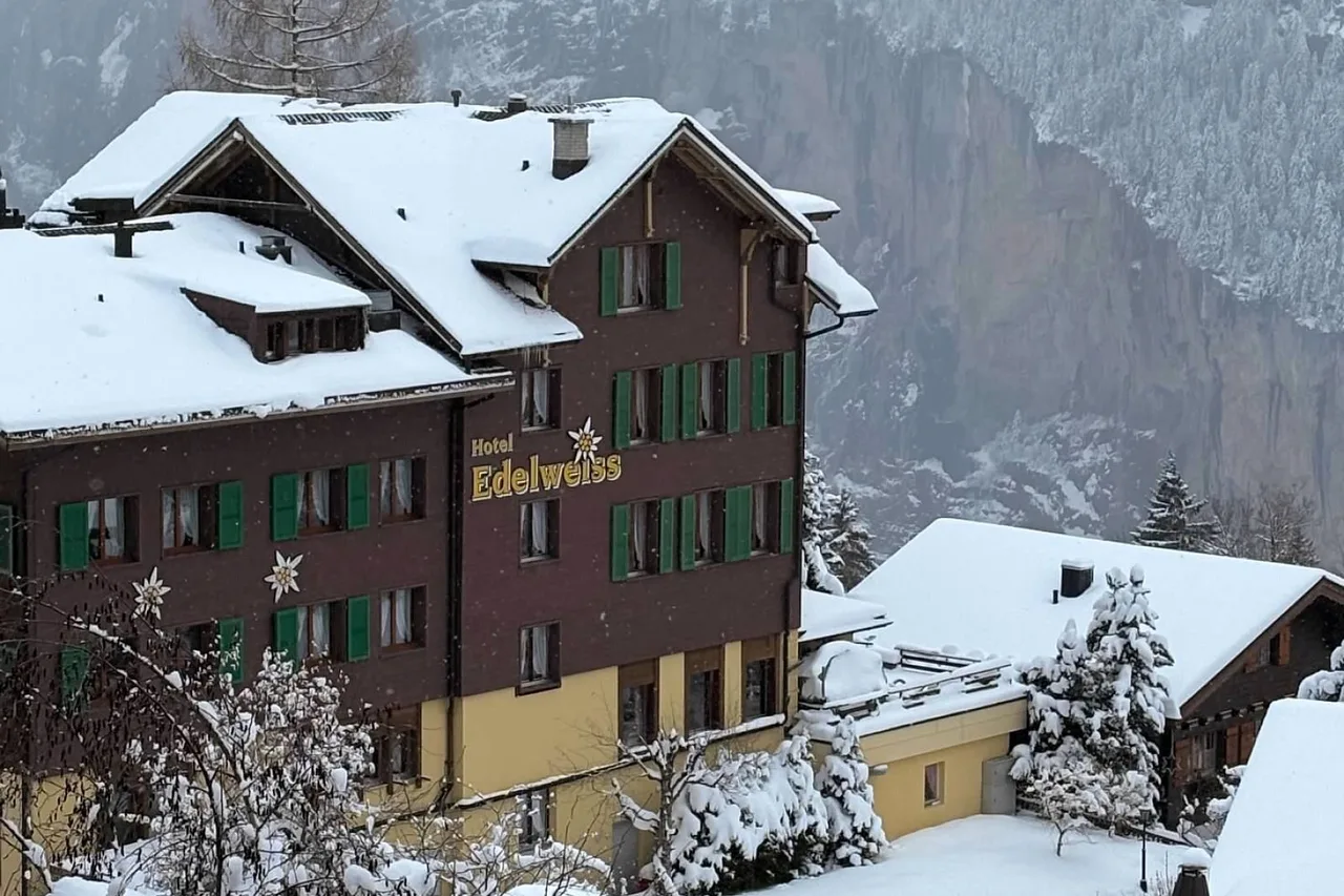 Hotel Edelweiss Lauterbrunnen — rooms and atmosphere