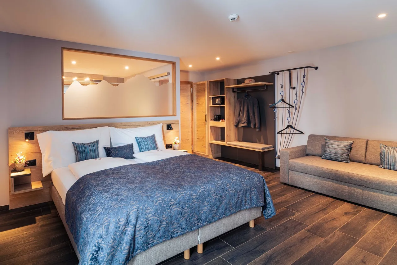 Hotel Edelweiss Mürren — rooms and atmosphere