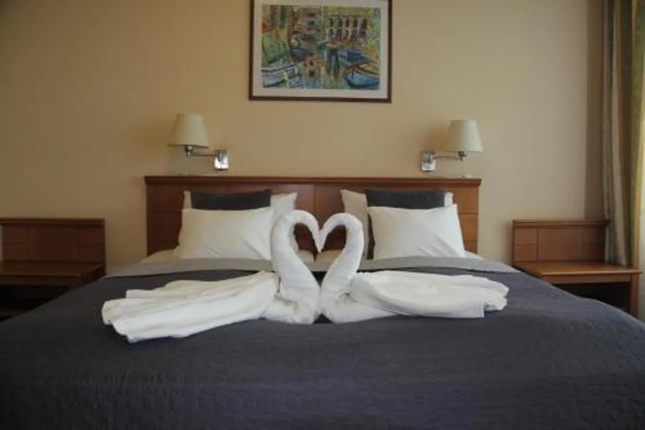 Hotel Estella Superior — rooms and atmosphere
