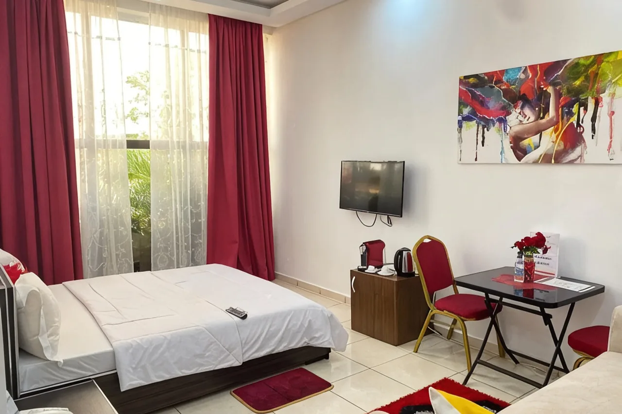 Hotel Etoile Du Stade — ยามูสซูโกร