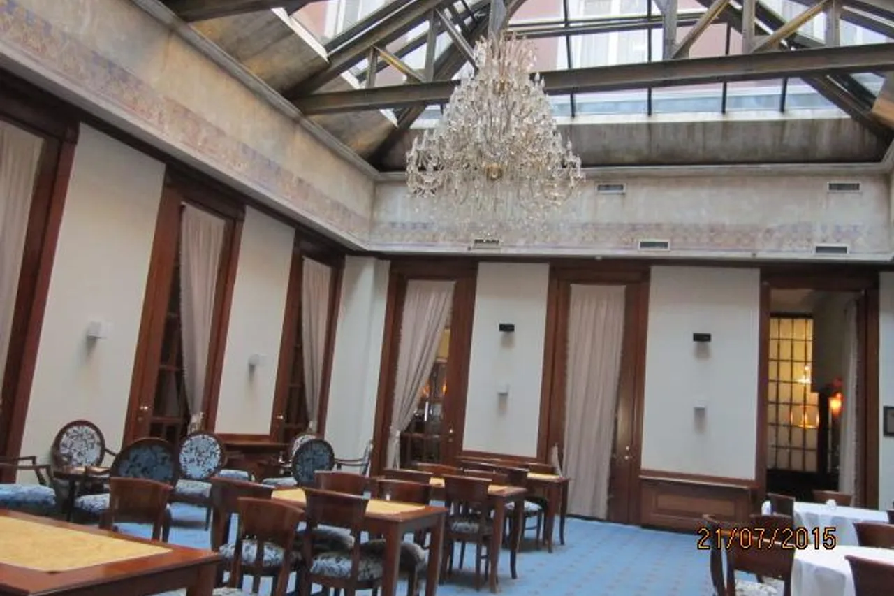 Hotel Europe Sarajevo — rooms and atmosphere