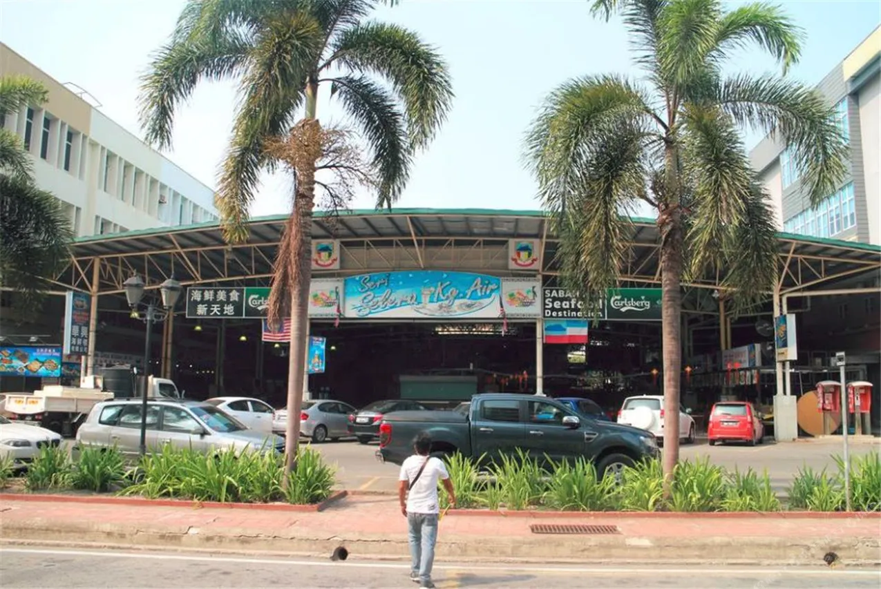 Hotel Five 2 Kota Kinabalu — ภาพห้องพักและบรรยากาศ