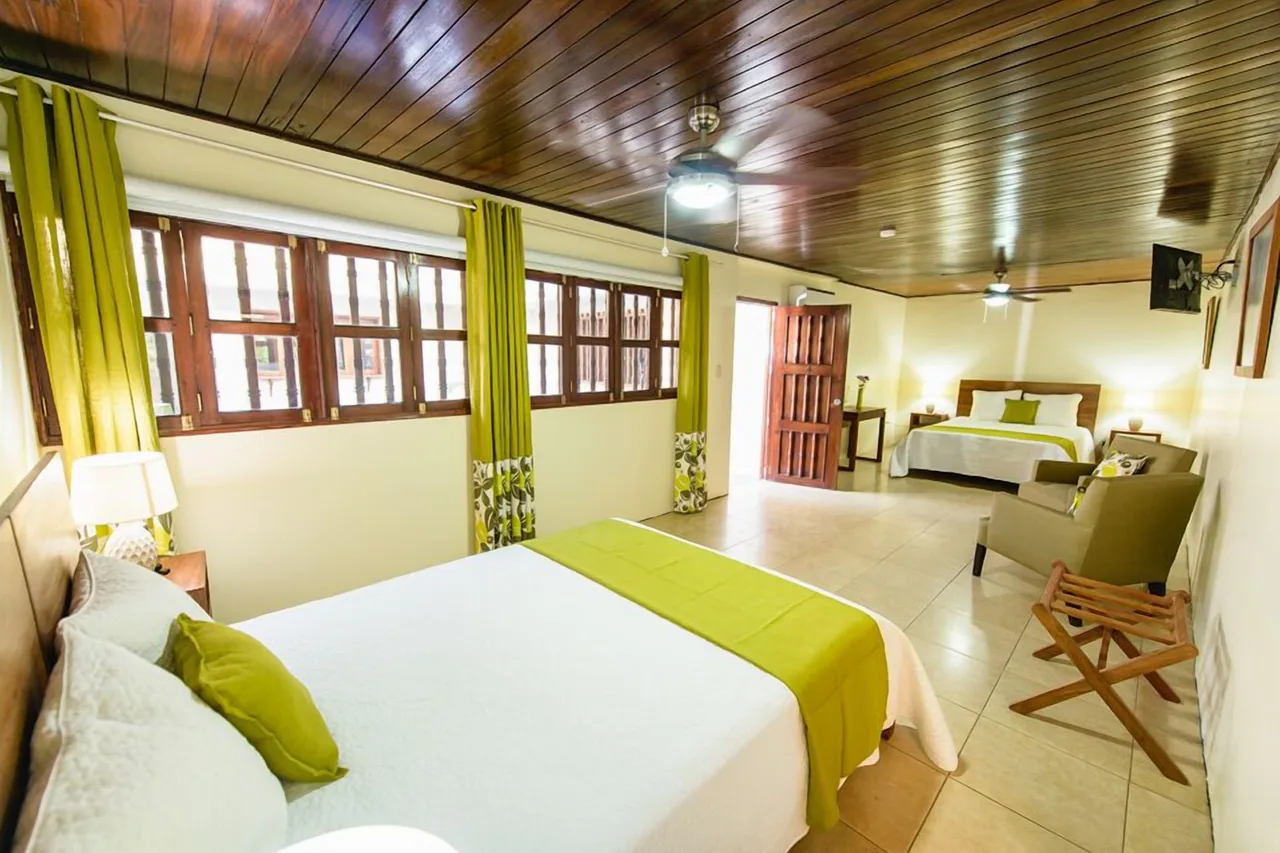 Hotel Flor de Sarta — ภาพห้องพักและบรรยากาศ
