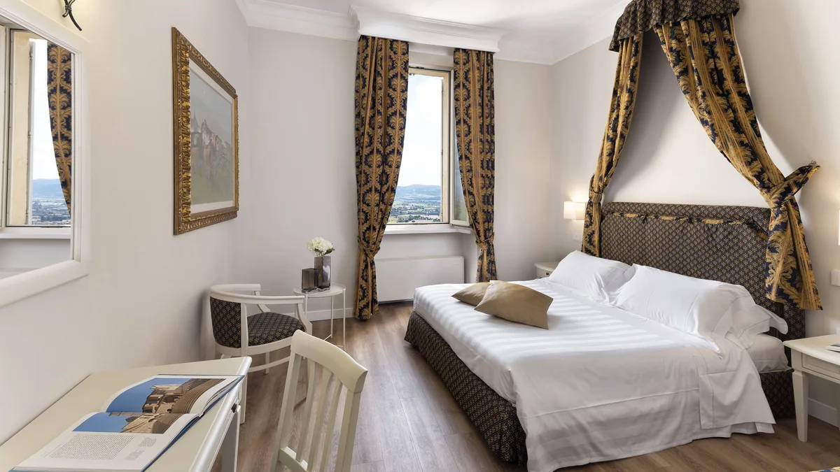 Hotel Fontebella — ภาพห้องพักและบรรยากาศ
