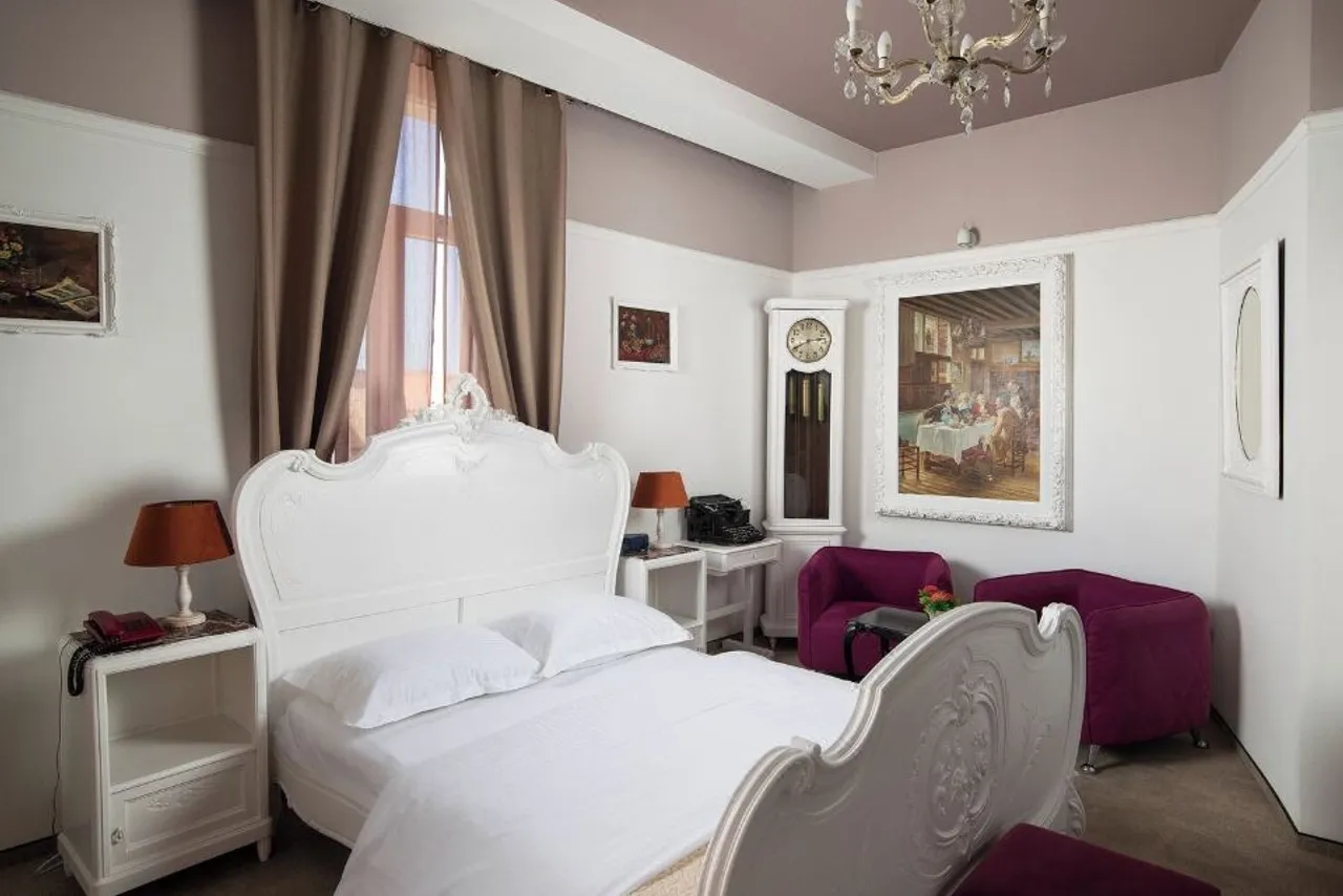 Hotel Galija — rooms and atmosphere