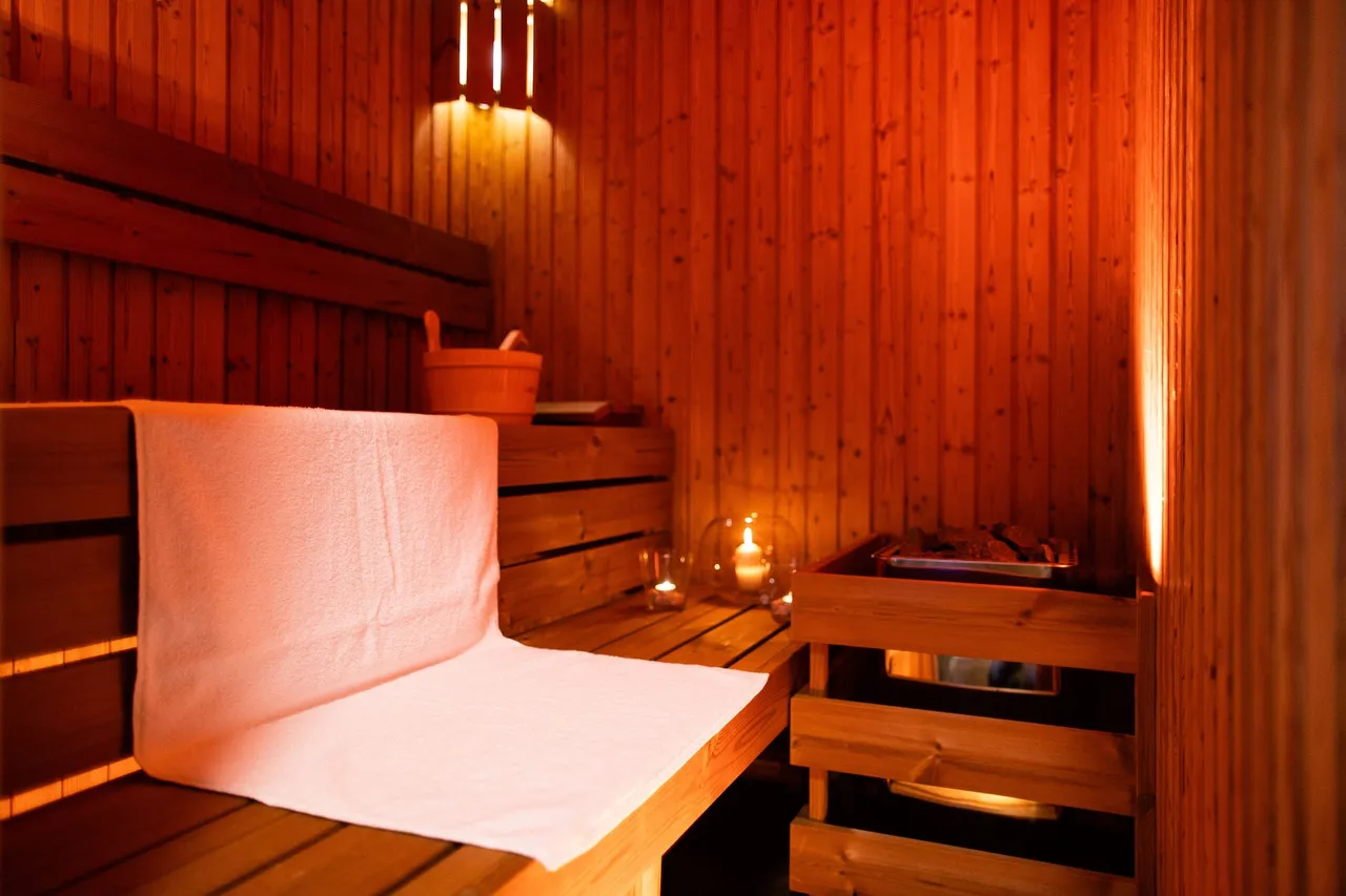Hotel Gold — rooms and atmosphere