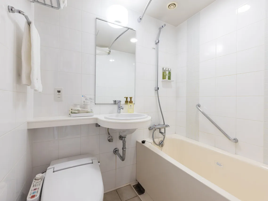 Hotel Gracery Ginza — rooms and atmosphere