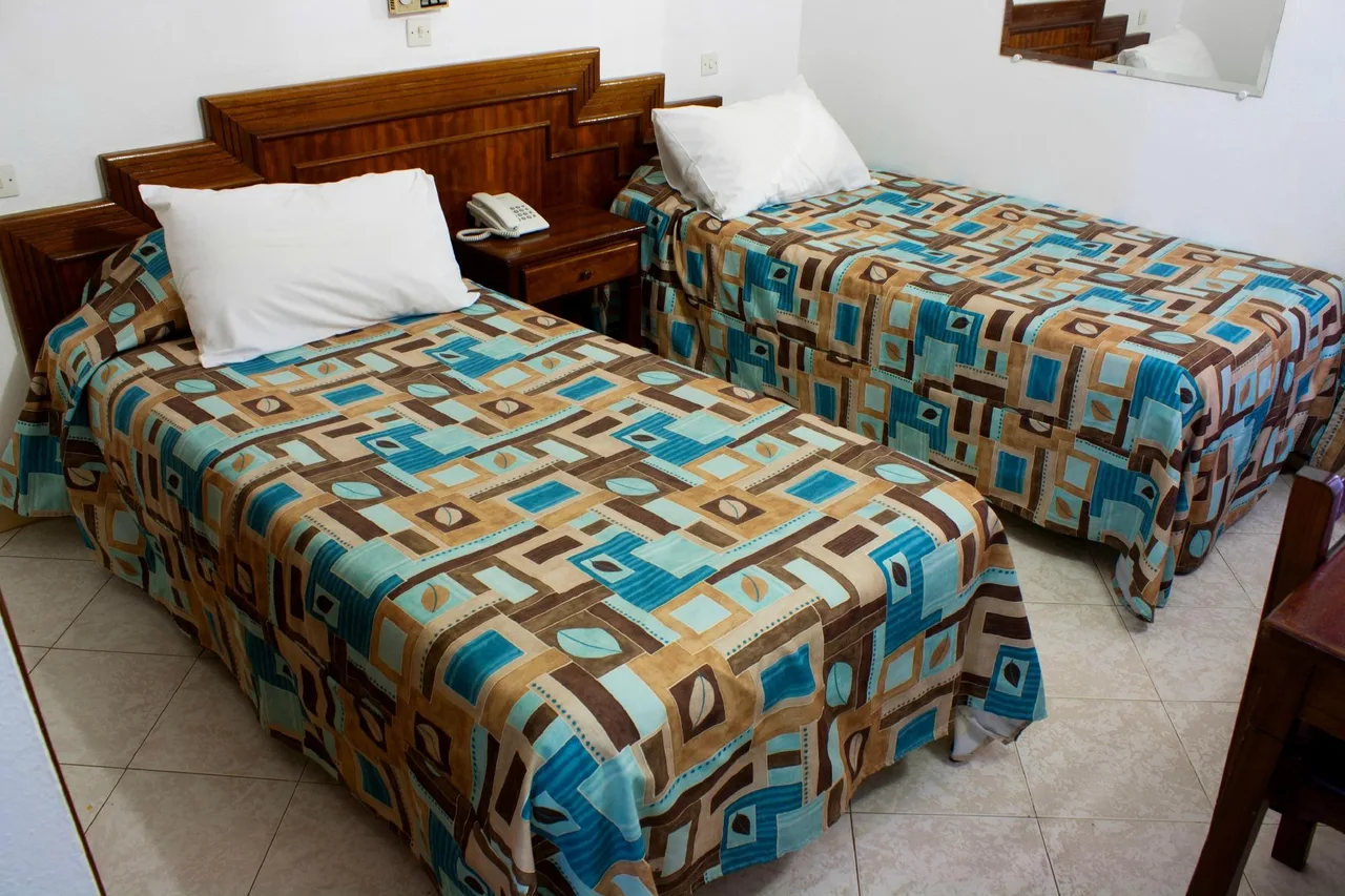 Hotel Halima Nouakchott — rooms and atmosphere