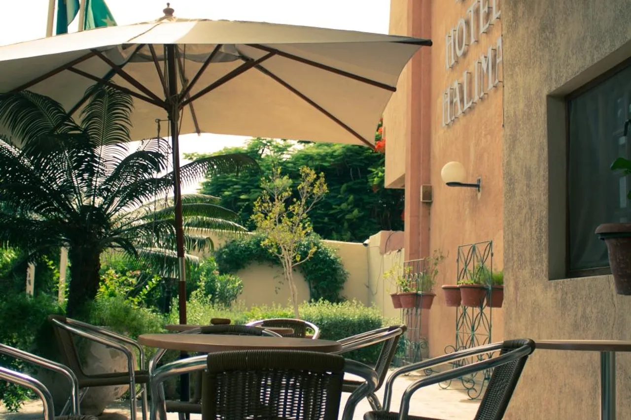 Hotel Halima Nouakchott — rooms and atmosphere
