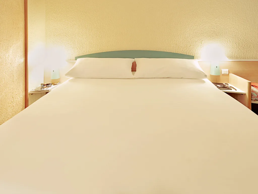 Hotel ibis Guimaraes — ภาพห้องพักและบรรยากาศ