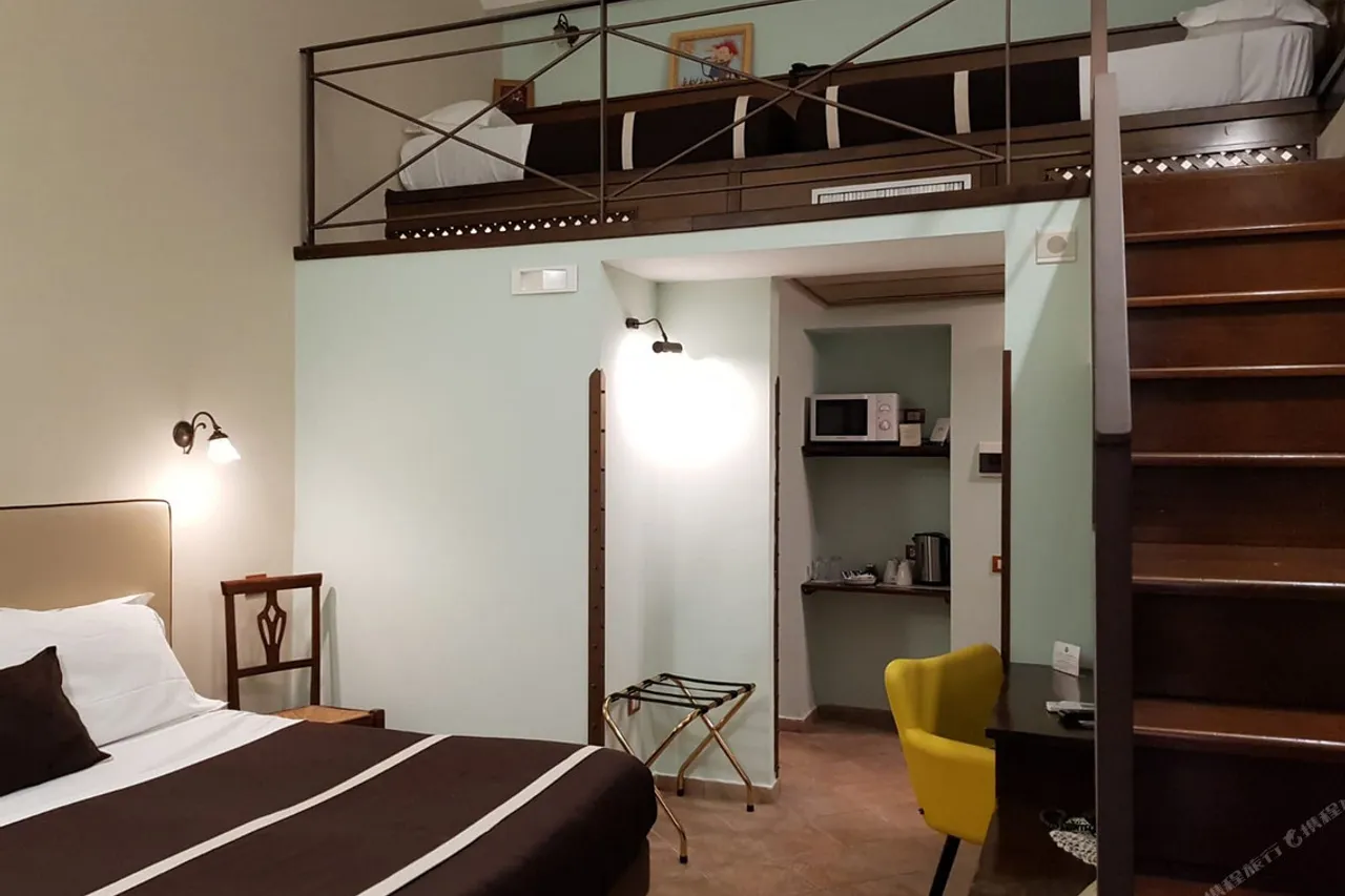 Hotel Il Convento — เนเปิลส์