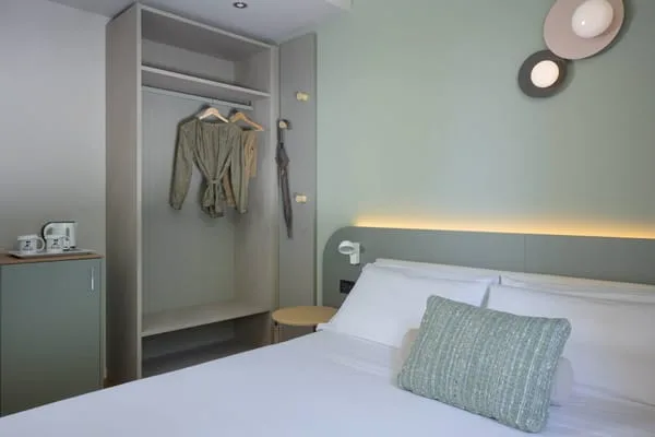Hotel Ilaria — ภาพห้องพักและบรรยากาศ
