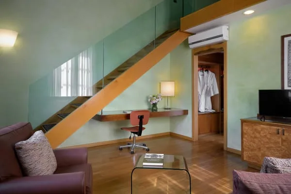 Hotel Ilaria — ภาพห้องพักและบรรยากาศ