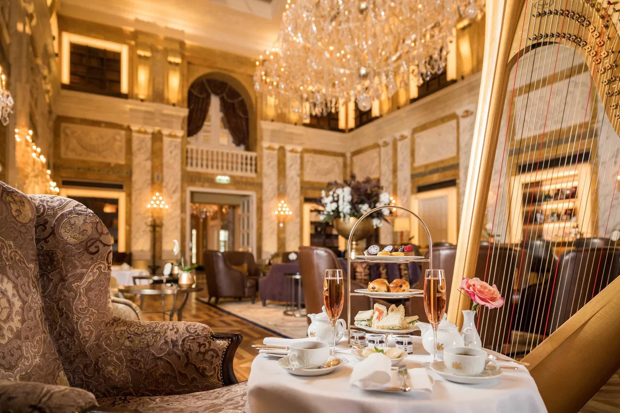 Hotel Imperial, a Luxury Collection Hotel, Vienna — ภาพห้องพักและบรรยากาศ