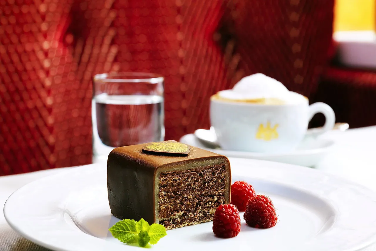 Hotel Imperial, a Luxury Collection Hotel, Vienna — ภาพห้องพักและบรรยากาศ