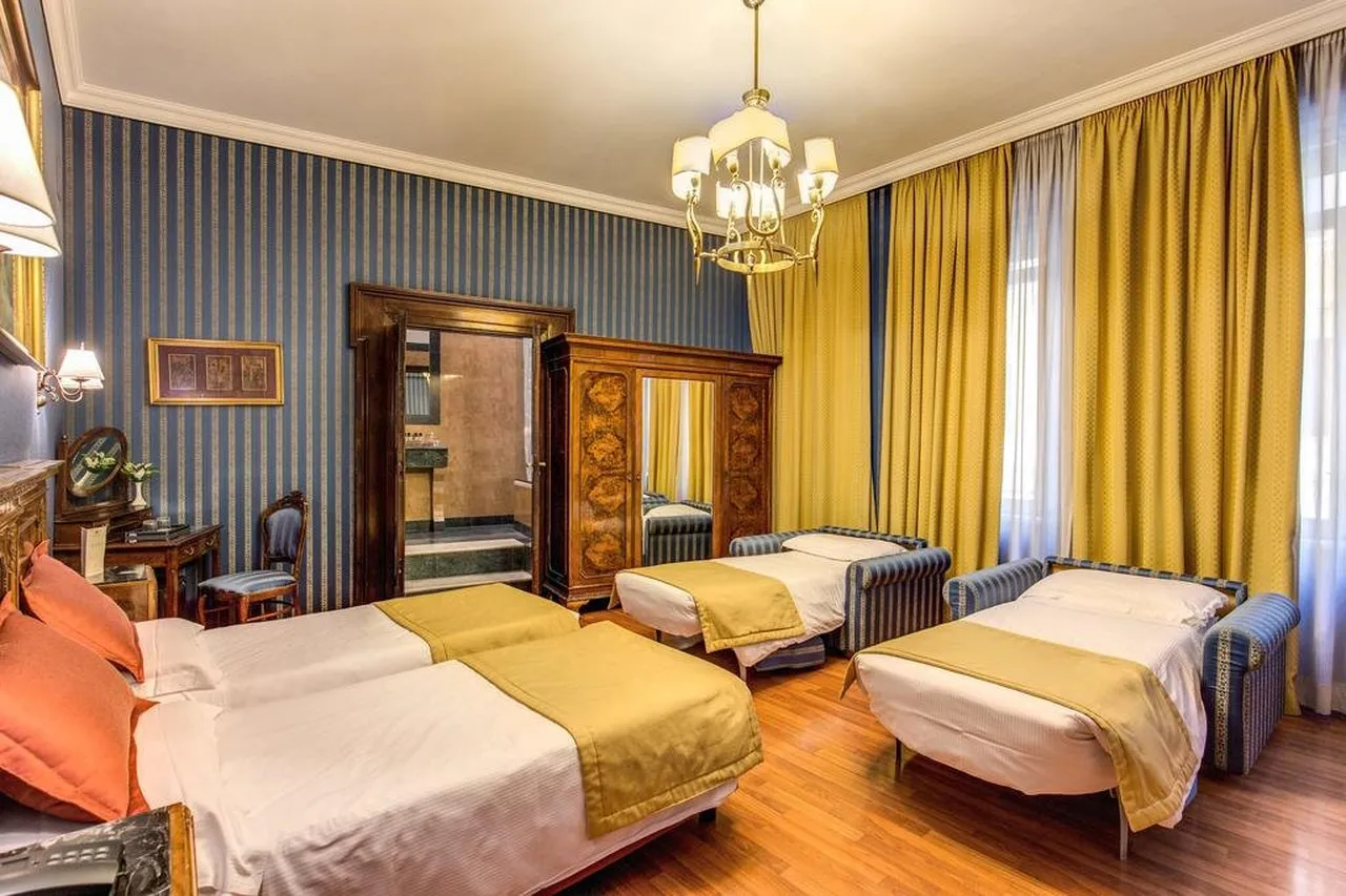Hotel Impero — rooms and atmosphere