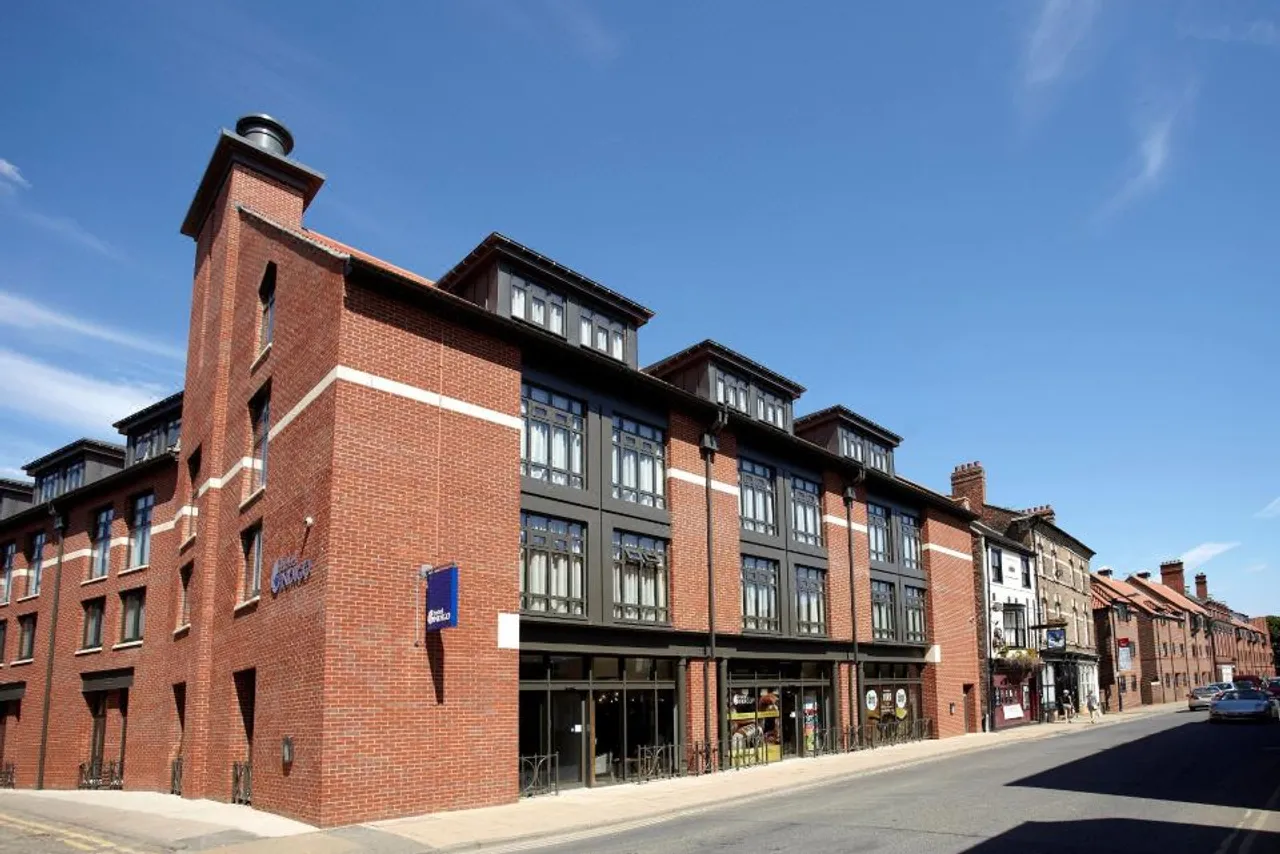 Hotel Indigo York by IHG — rooms and atmosphere