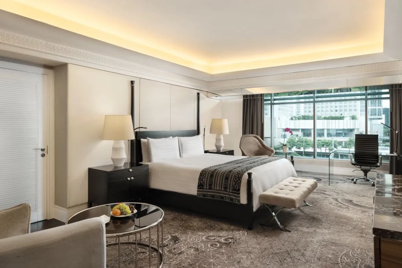 Hotel Indonesia Kempinski Jakarta — rooms and atmosphere