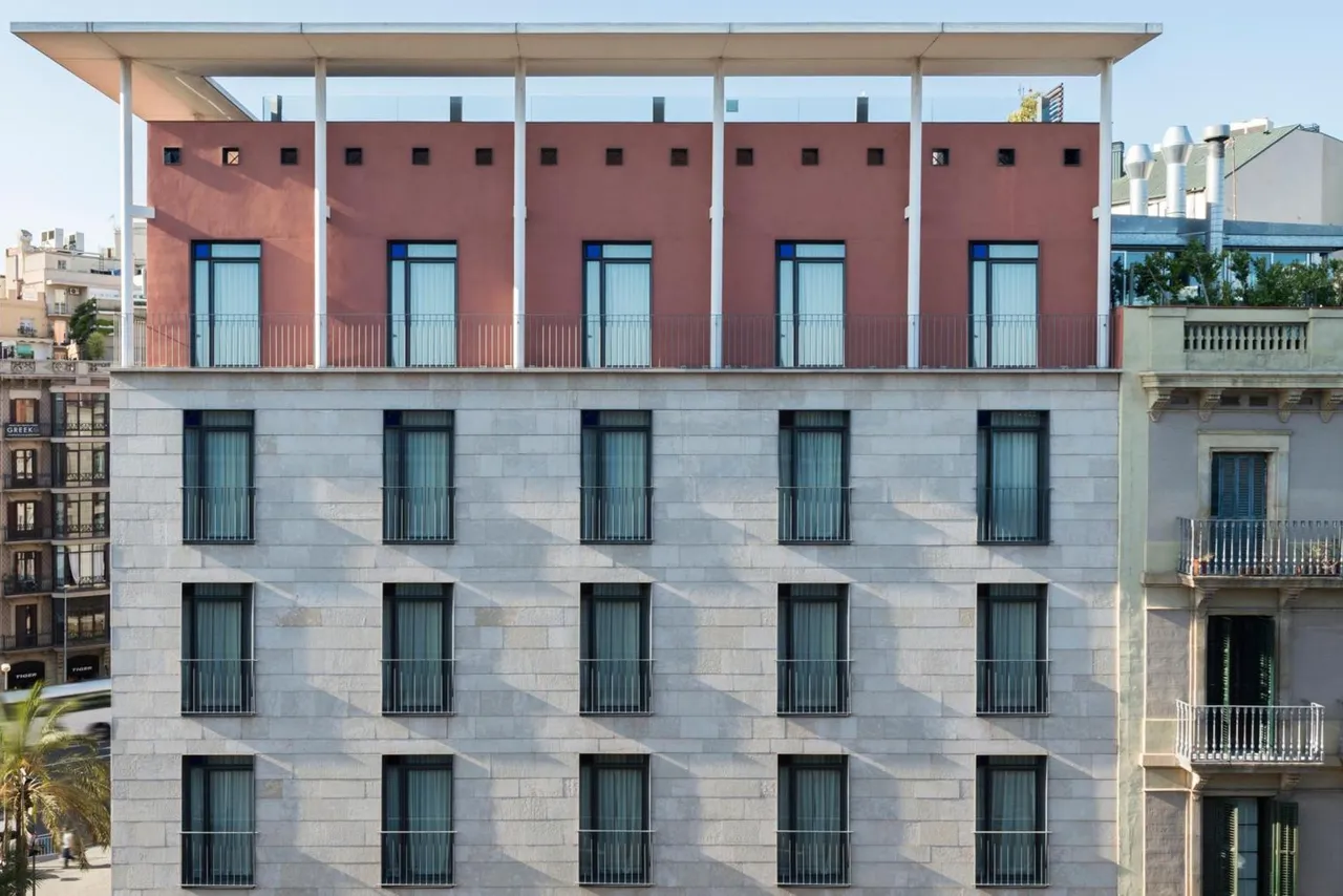 Hotel Jazz — rooms and atmosphere