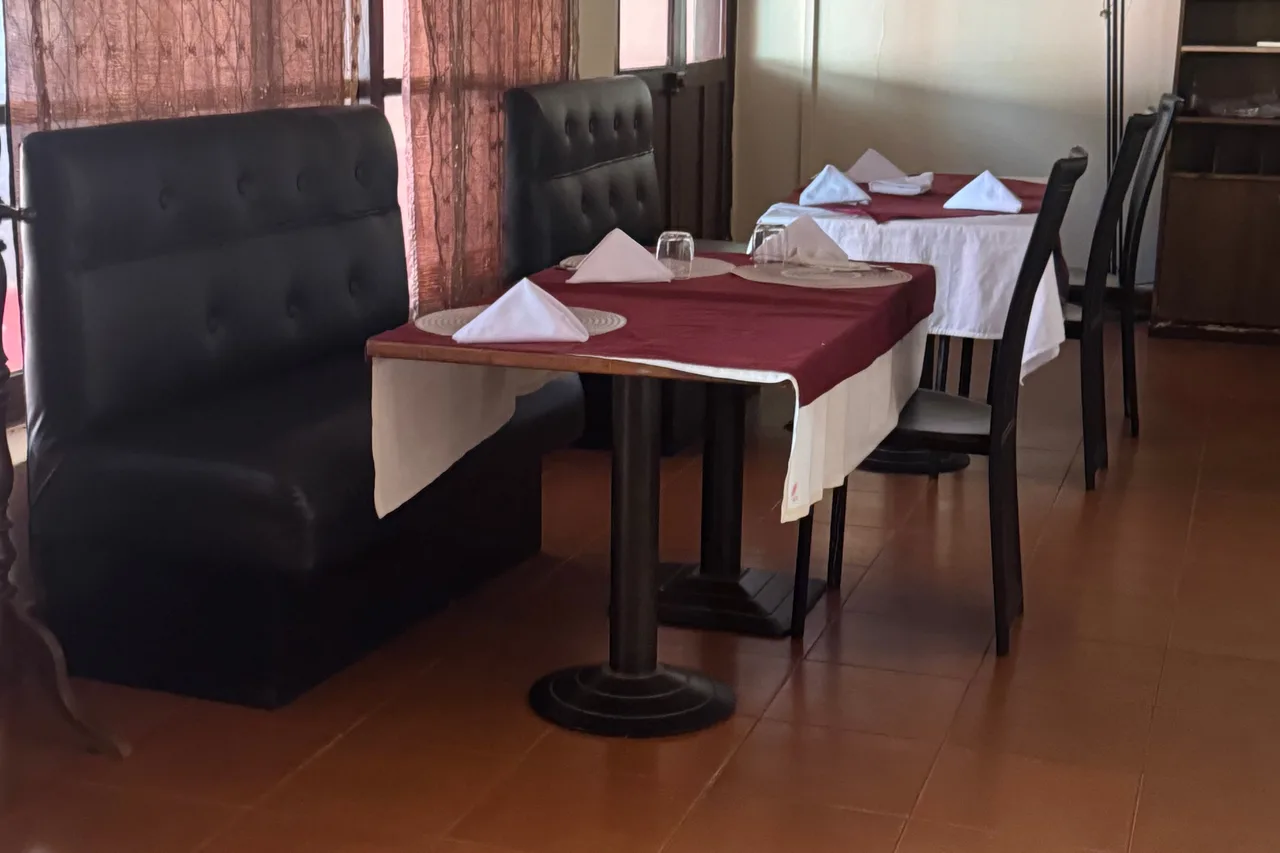 Hotel Kalliste — rooms and atmosphere