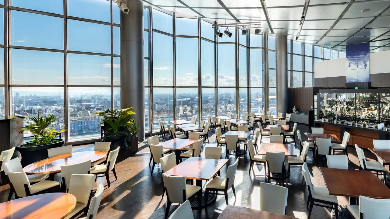 Hotel Keihan Universal Tower — rooms and atmosphere