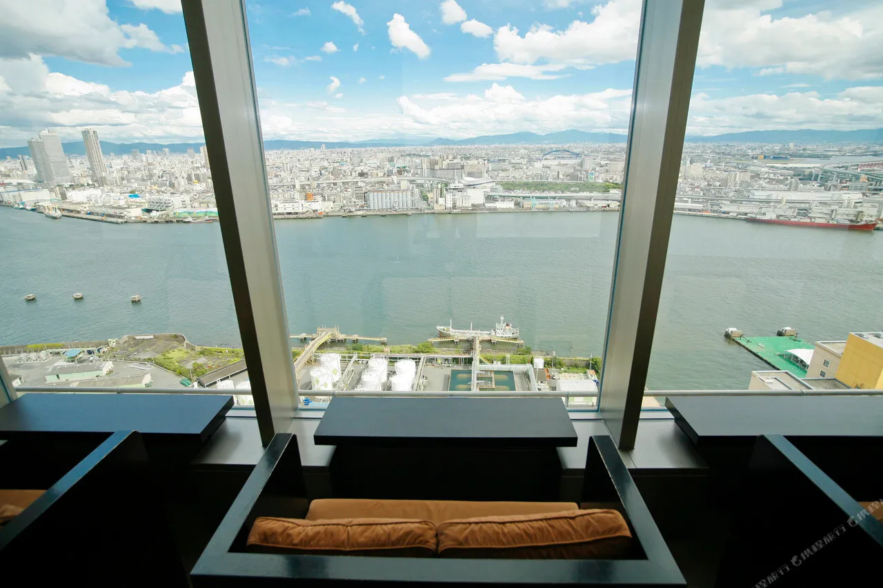 Hotel Keihan Universal Tower — rooms and atmosphere