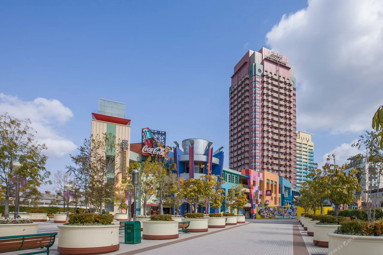 Hotel Kintetsu Universal City — rooms and atmosphere