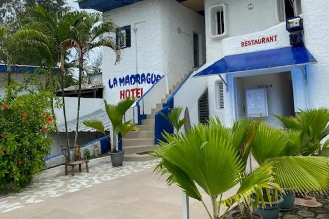 Hotel La Madrague — ภาพห้องพักและบรรยากาศ