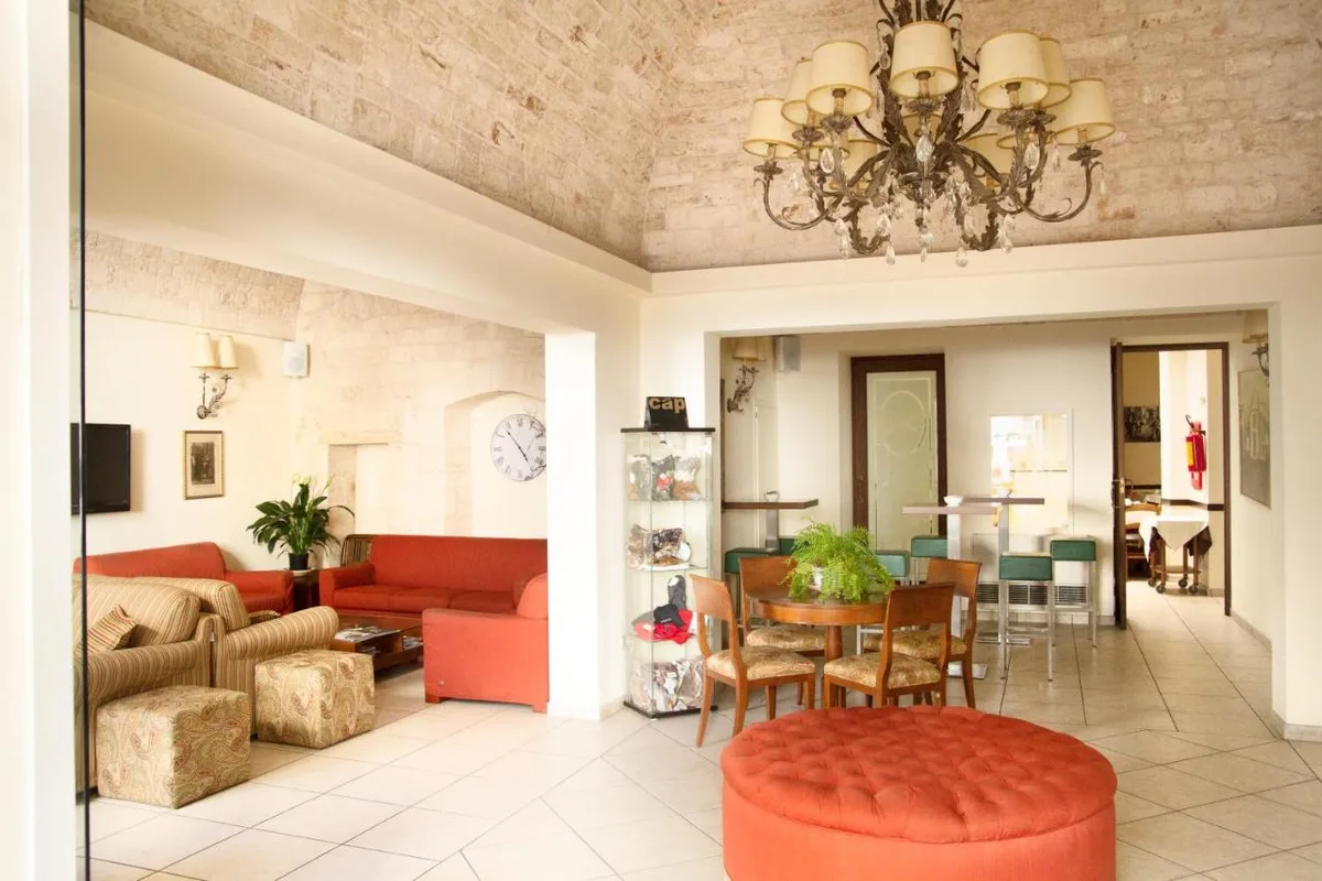 Hotel Lanzillotta — อัลเบโรเบลโล
